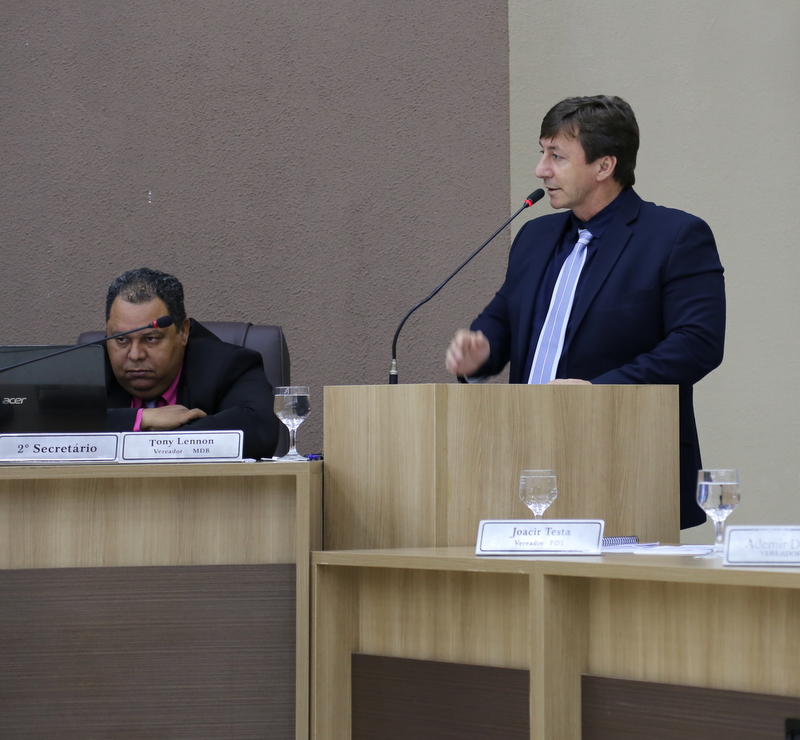 Ademir Debortoli