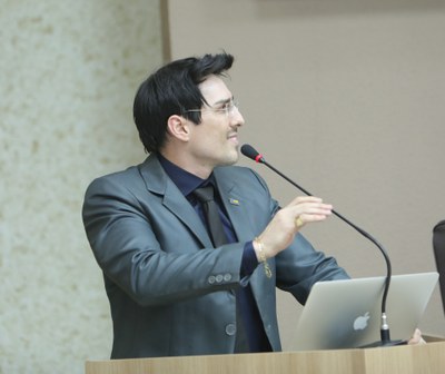 0P8A6899.JPG