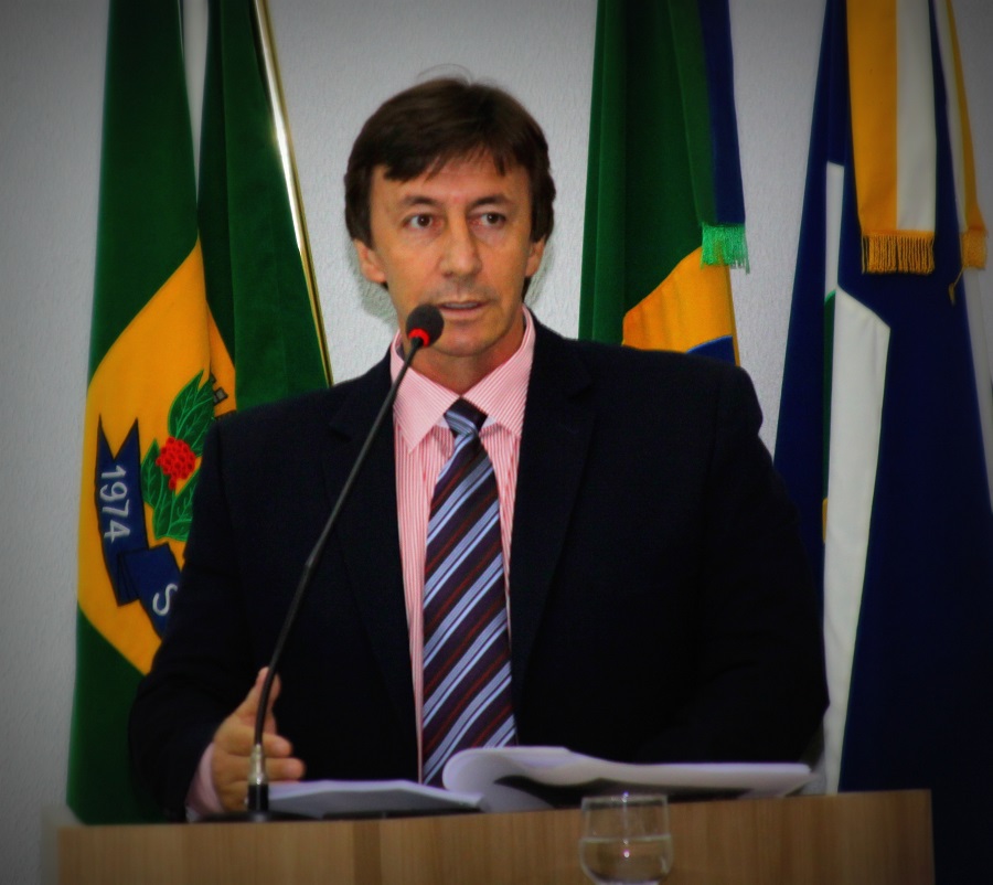 Ademir Bortoli encaminha pedido de moção de aplauso para dupla sinopense