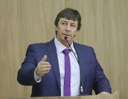 Ademir Debortoli pede redutor de velocidade em frente à escola no centro Ademir Debortoli pede redutor de velocidade em frente à escola no centro