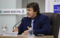 Ademir Debortoli quer fibromialgia na lista de doenças prioritárias