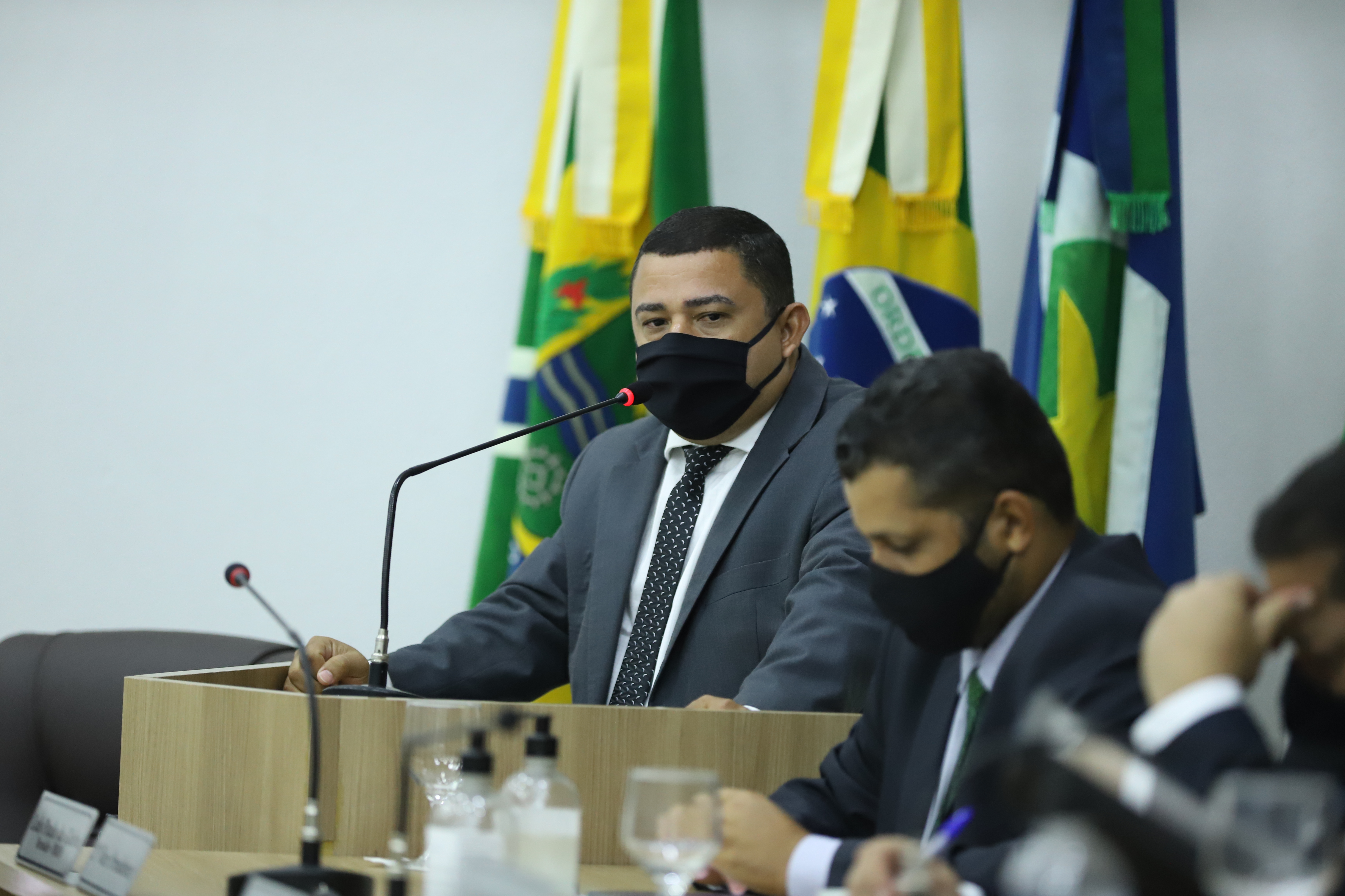 Adenilson Rocha pede reativação de leitos de UTI Covid-19