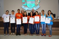 Atletas sinopenses de natação recebem moção de aplauso da Câmara 