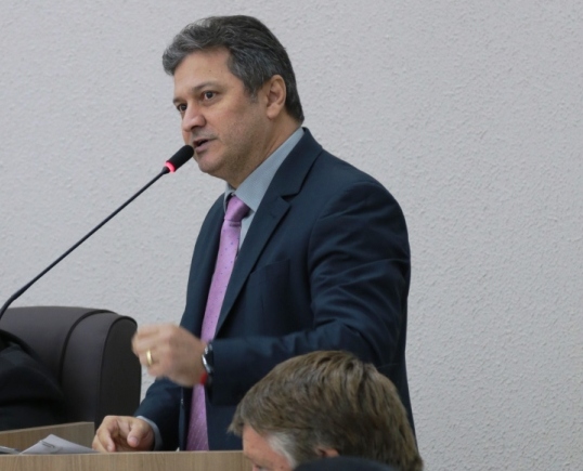 Billy Dal Bosco solicita alambrado ao redor de reservas perto da Unemat