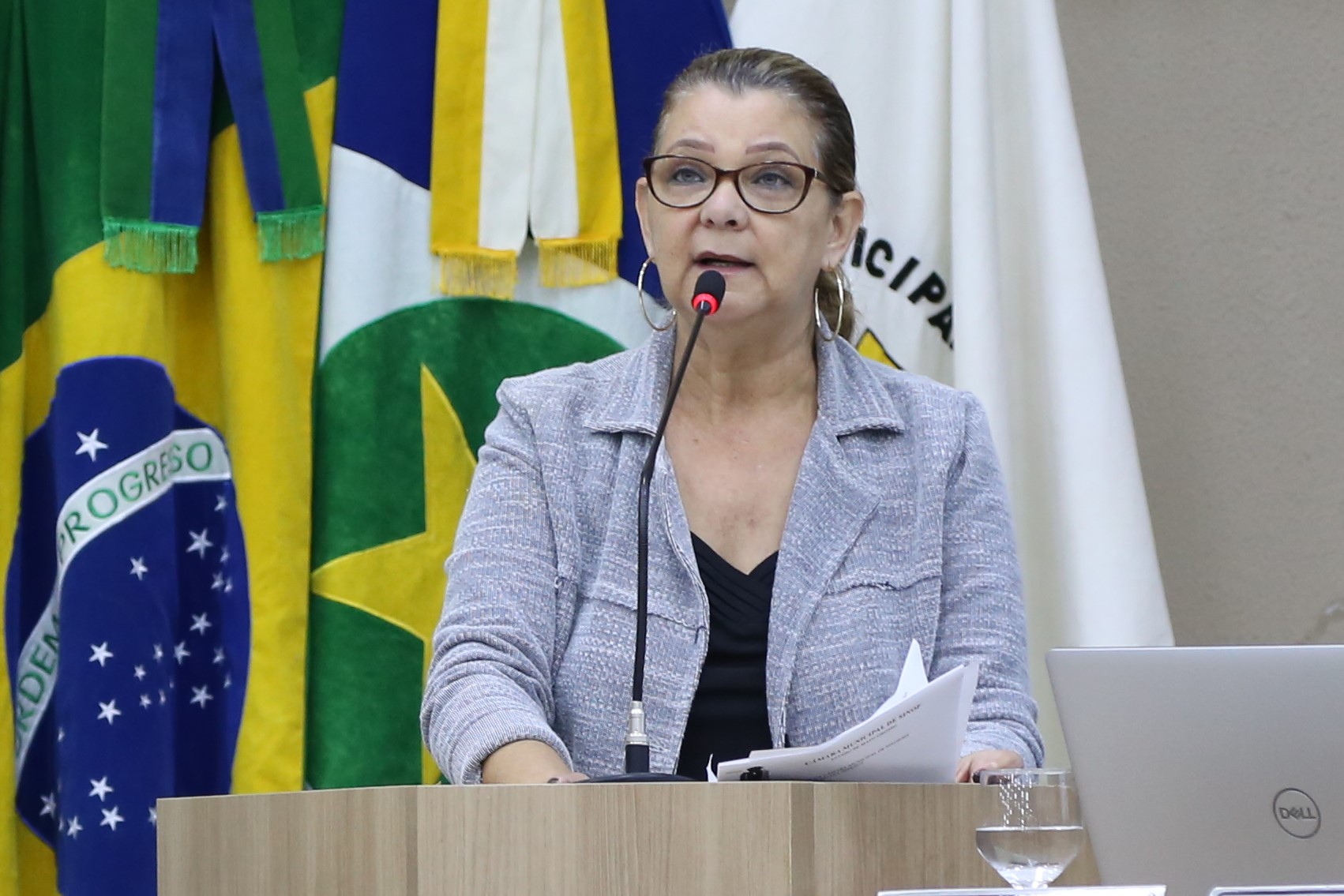 Branca homenageia Ronda Escolar da Polícia Militar