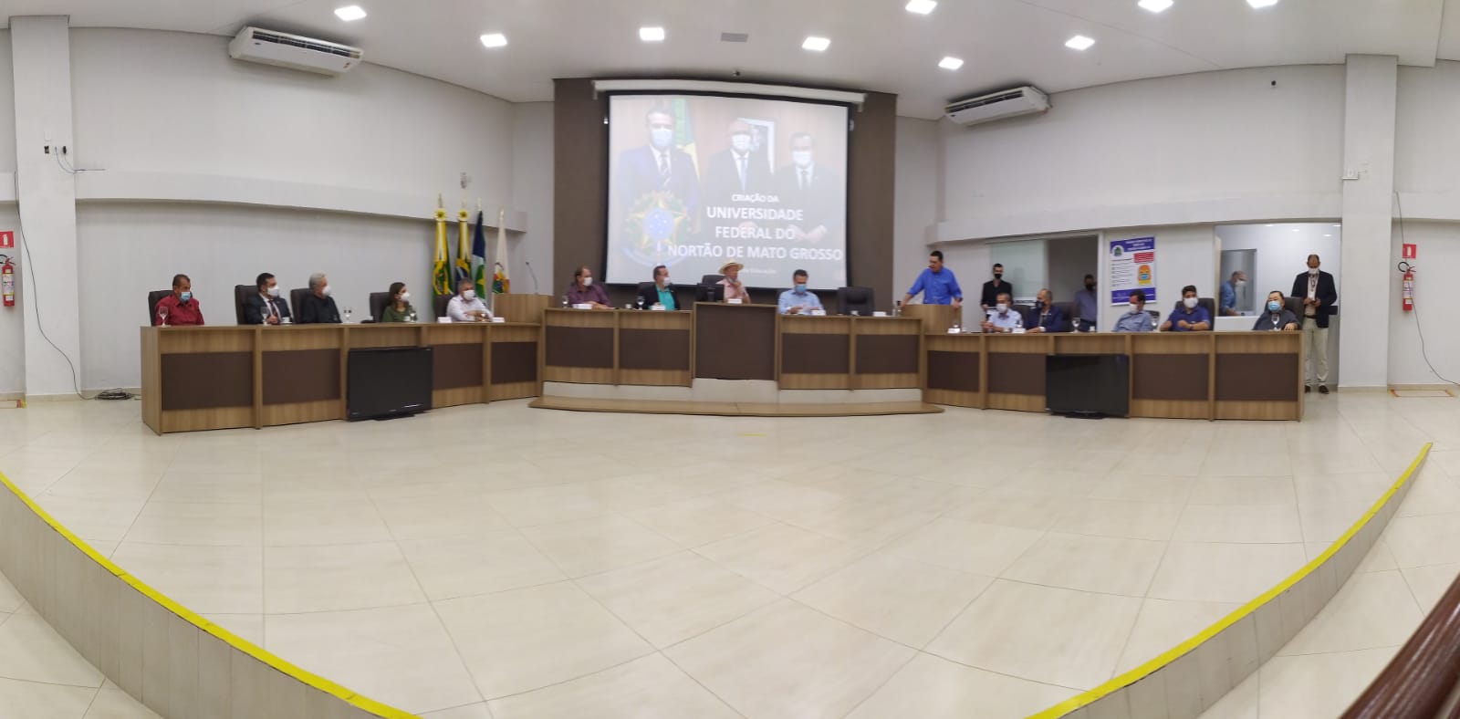Câmara participa de debate sobre emancipação do campus de Sinop da UFMT 