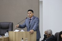 Célio Garcia pede melhorias para Residencial Adriano Leitão