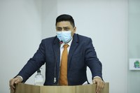Célio solicita limpeza de área do bairro Jardim São Paulo