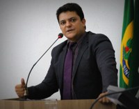 Claudio Santos pede informações sobre funcionamento do PSF do Bom Jardim