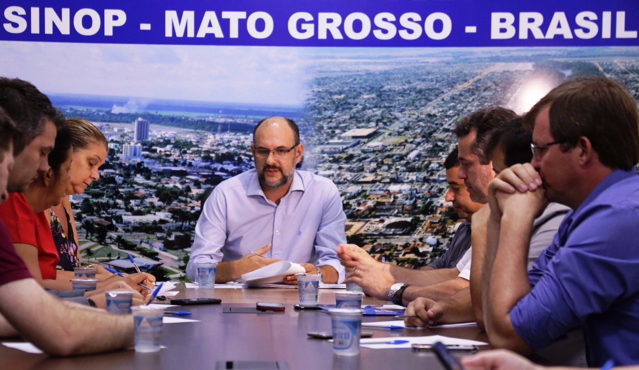 Comissão especial da Câmara para acompanhar transição no HRS se reúne com diretor técnico da unidade