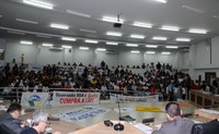 Deputados e servidores usam a tribuna na Câmara de Sinop para discutir RGA