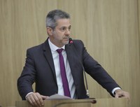 Dilmair Callegaro cobra lixeiras seletivas, sinalização viária e cria comissões em Sinop