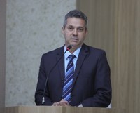 Dilmair  tem 9 propostas aprovadas para conceder honrarias e pedir melhorias