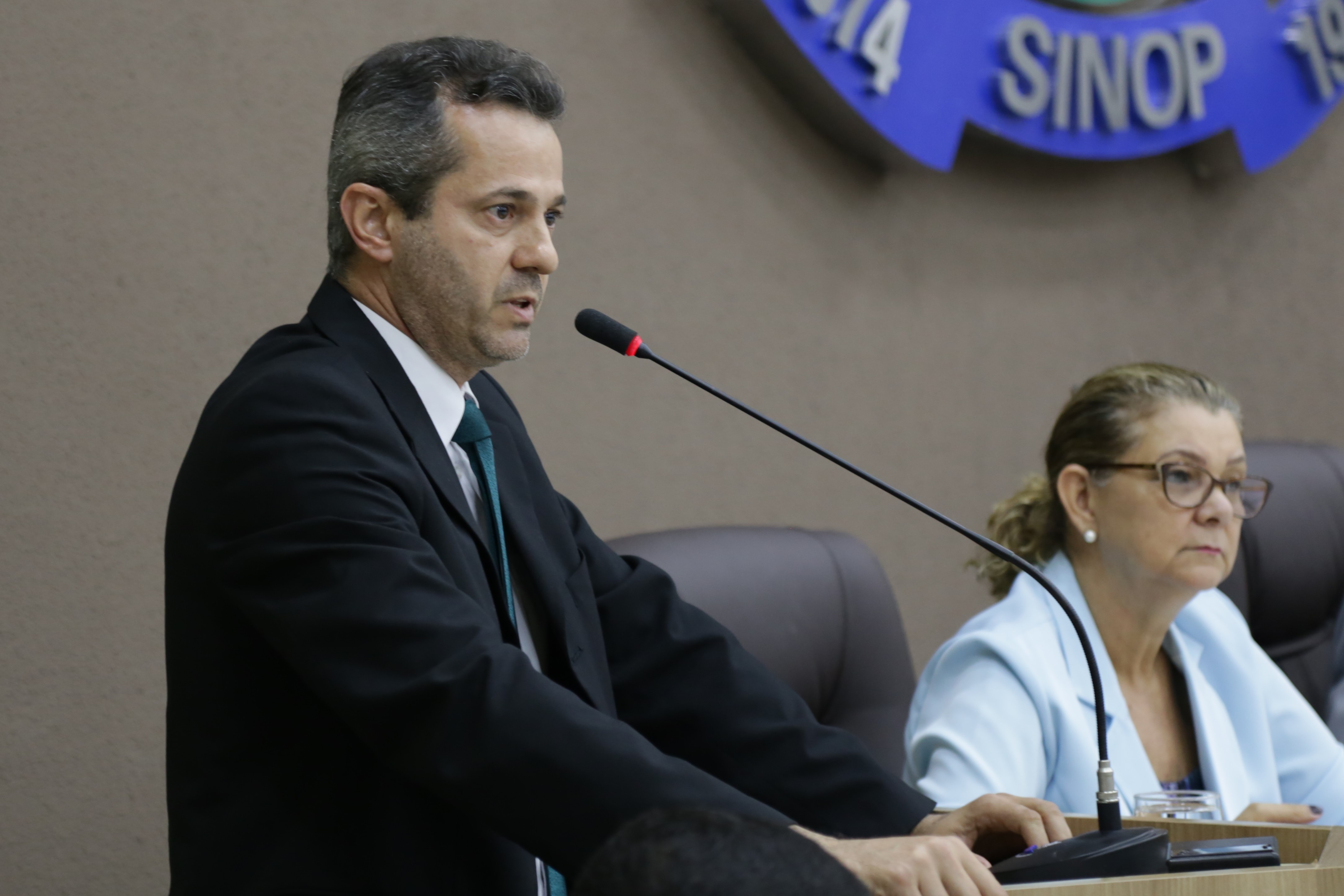 Dilmair quer cassar alvará de quem vende produtos roubados