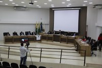 Em 25ª sessão, Câmara aprova PL que institui Programa Família Acolhedora