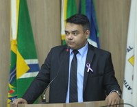 Gilsimar Silva propõe incentivo a universitários e melhorias em praças públicas