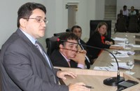 Hedvaldo cobra melhorias no trânsito para evitar acidentes 
