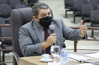 Hedvaldo intercede por melhorias na iluminação pública do Jd. Violetas