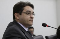 Hedvaldo propõe posto fixo na Praça da Bíblia