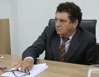 Jonas cobra asfalto para Jardim Europa 