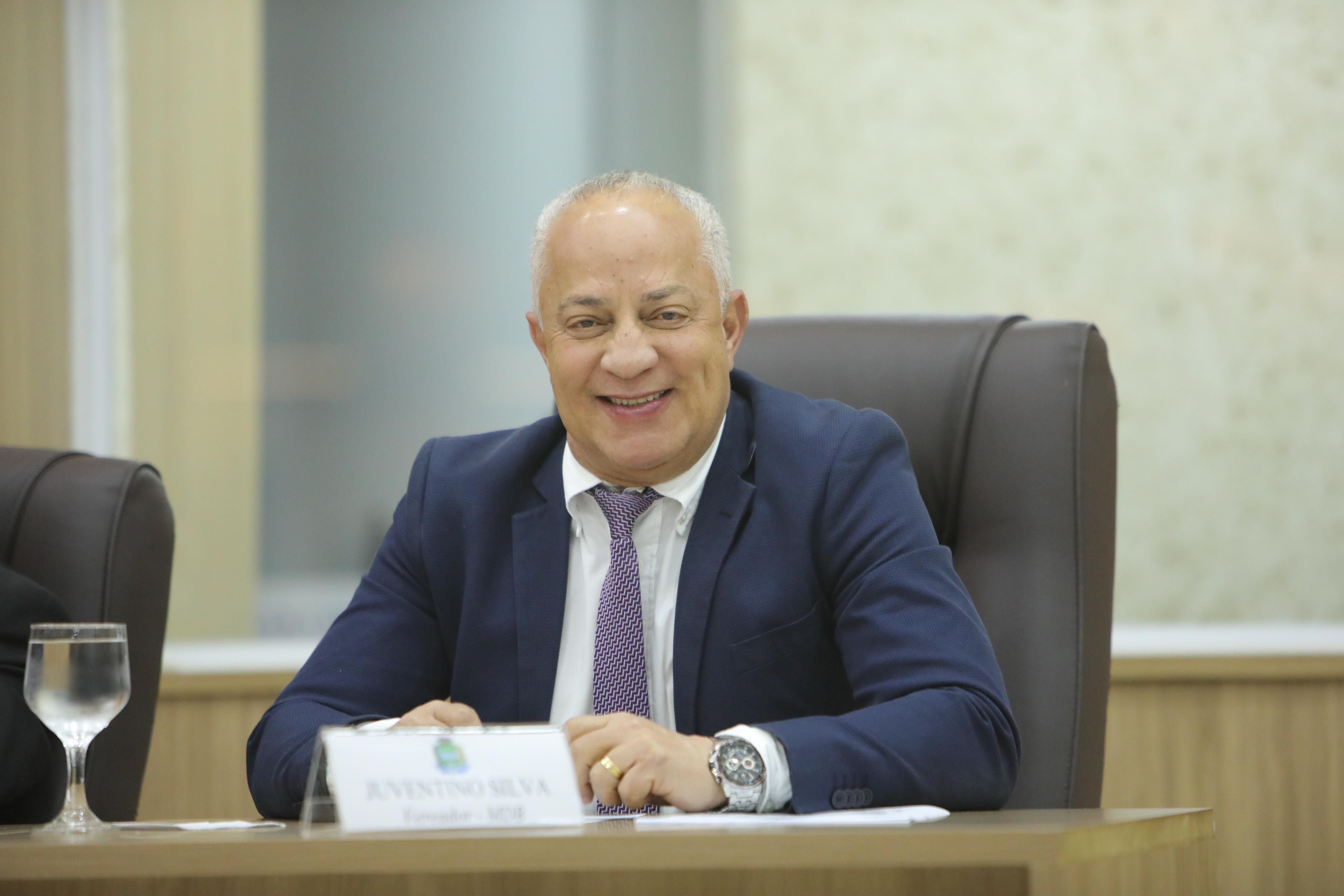 Juventino Silva solicita planejamento para construção de novas UBSs em Sinop
