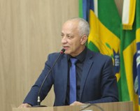 Juventino Silva solicita sinalização no Riviera Suíça e faixa elevada no Vitória Régia