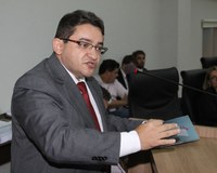 Professor Hedvaldo pede construção de praça e academia no Gente Feliz