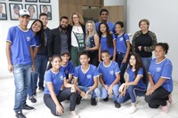 Professora Branca homenageia fanfarra vice-campeã nacional