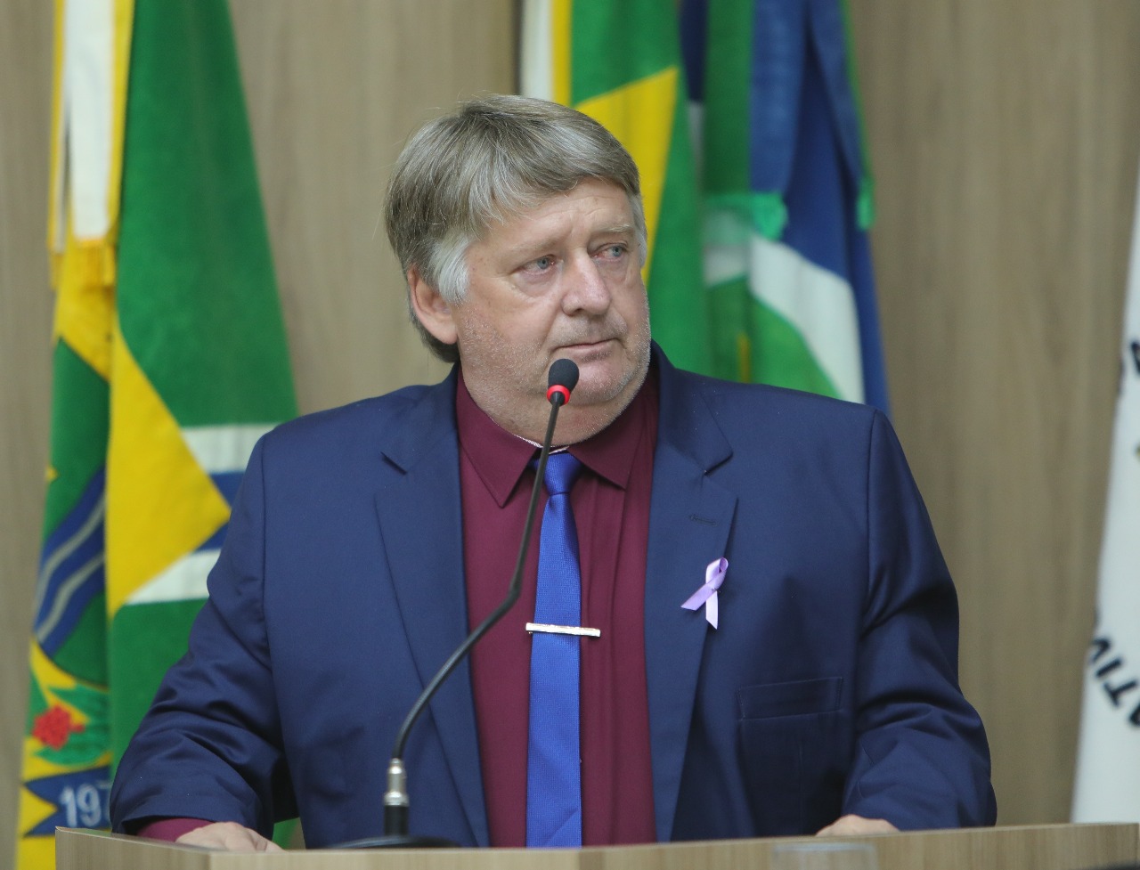 Remídio Kuntz apresenta duas indicações para fechamento de valetões na cidade