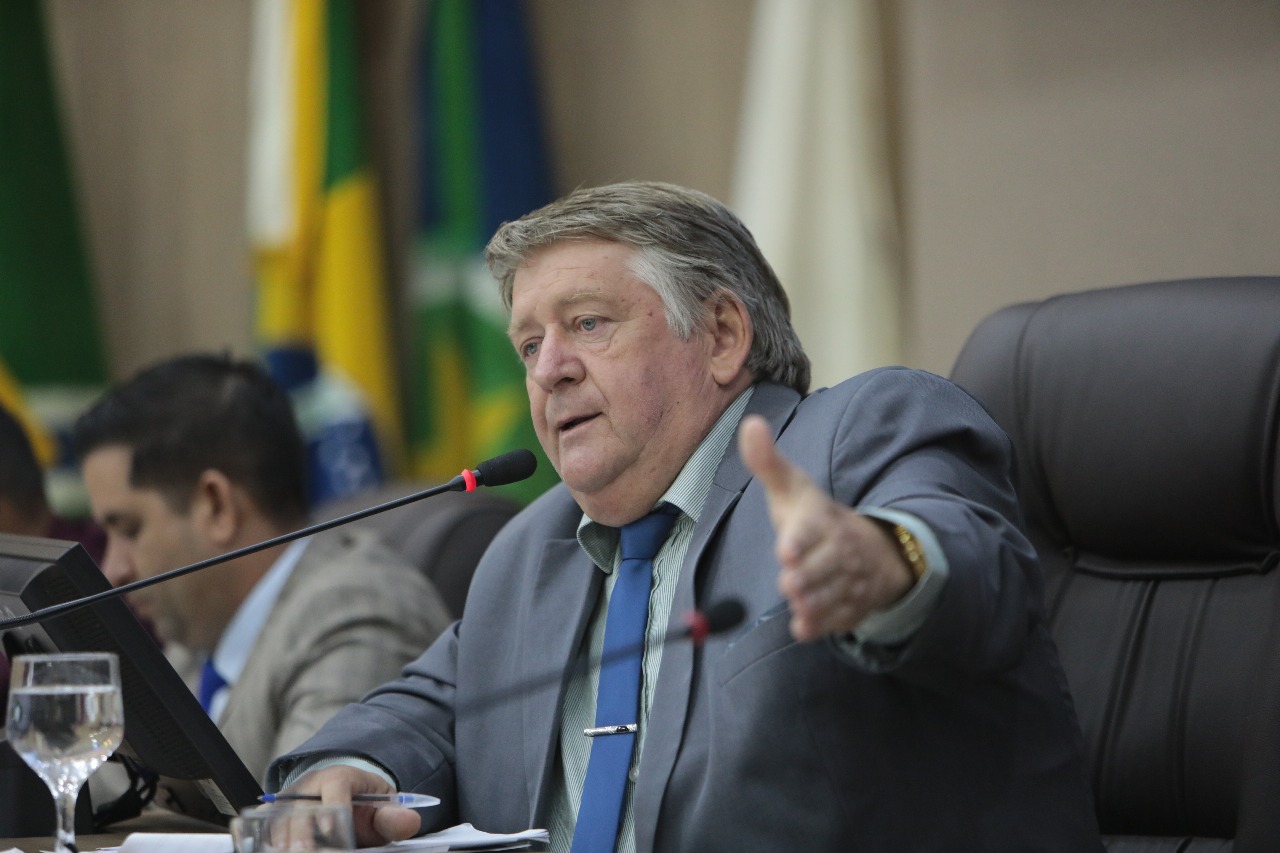 Remídio Kuntz cobra melhorias na UPA e redutores de velocidade em Sinop