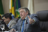 Remídio Kuntz cobra melhorias na UPA e redutores de velocidade em Sinop