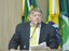 Remídio Kuntz pede iluminação em frente ao Rotary Club e cobertura em ponto de ônibus