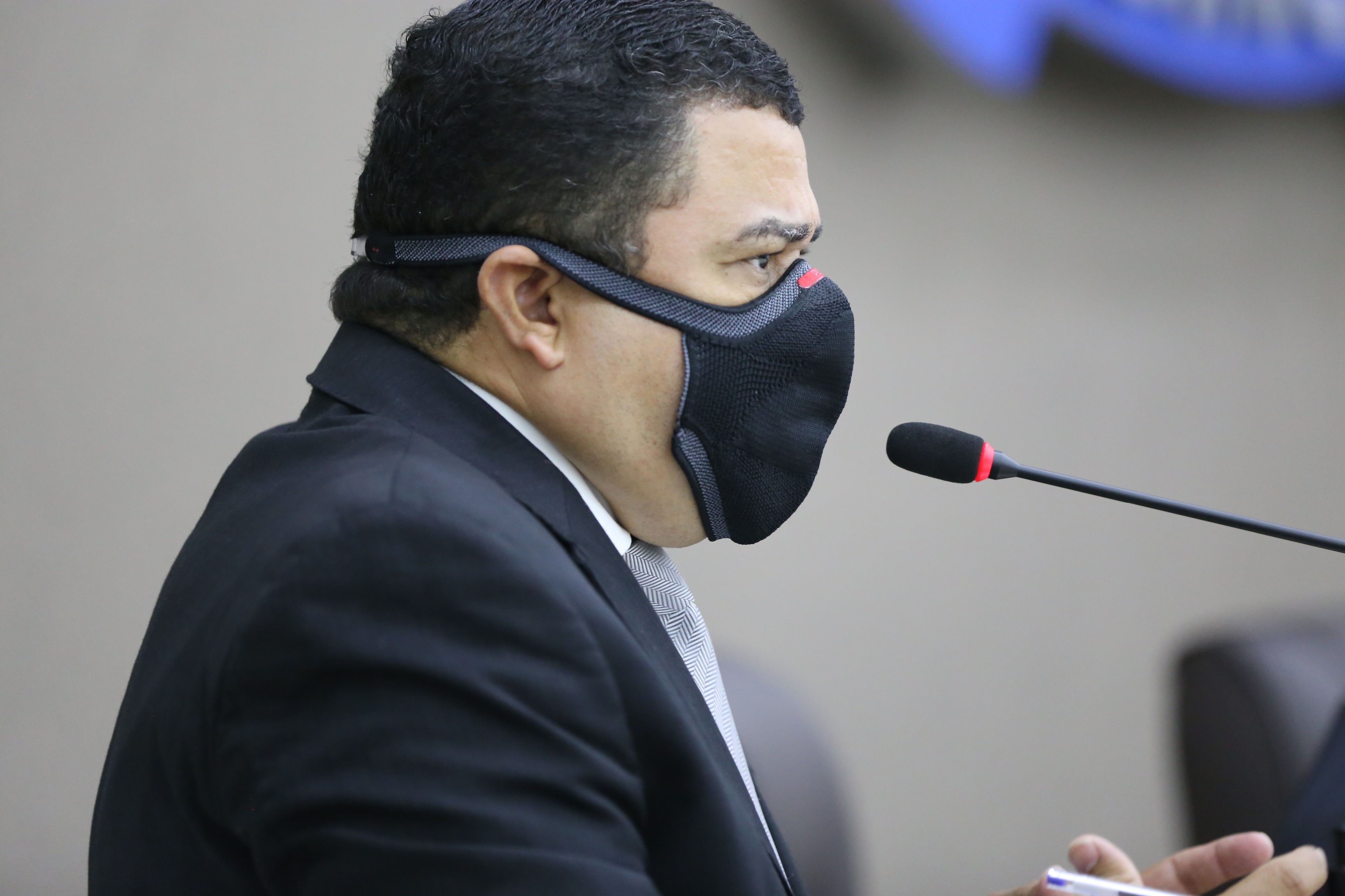 Rocha cobra do Estado recursos para construção de Colégio Militar 