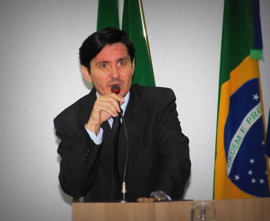Roger Schallenberger sugere implantação de lixeiras subterrâneas em Sinop