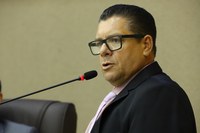 Toninho sugere firmar convênio para realização de pequenas cirurgias