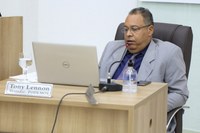 Tony Lennon demanda Secretaria de Obras por problemas em bairros