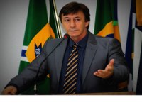 Vereador  Bortoli solicita informações sobre administração do cemitério municipal