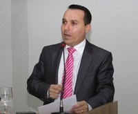 Brandão e Negão do Semáforo pedem Atividade Delegada de policiais no município