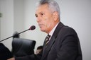 Vereador Carlão indica a instalação de quebra molas e reparos na sinalização de ruas Vereador Carlão indica a instalação de quebra molas e reparos na sinalização de ruas