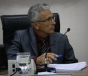 Vereador Carlão pede cascalhamento de avenida e construção de lombada Vereador Carlão pede cascalhamento de avenida e construção de lombada