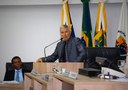 Vereador Carlão pede construção de bancos em praça e doação de área para lazer Vereador Carlão pede construção de bancos em praça e doação de área para lazer