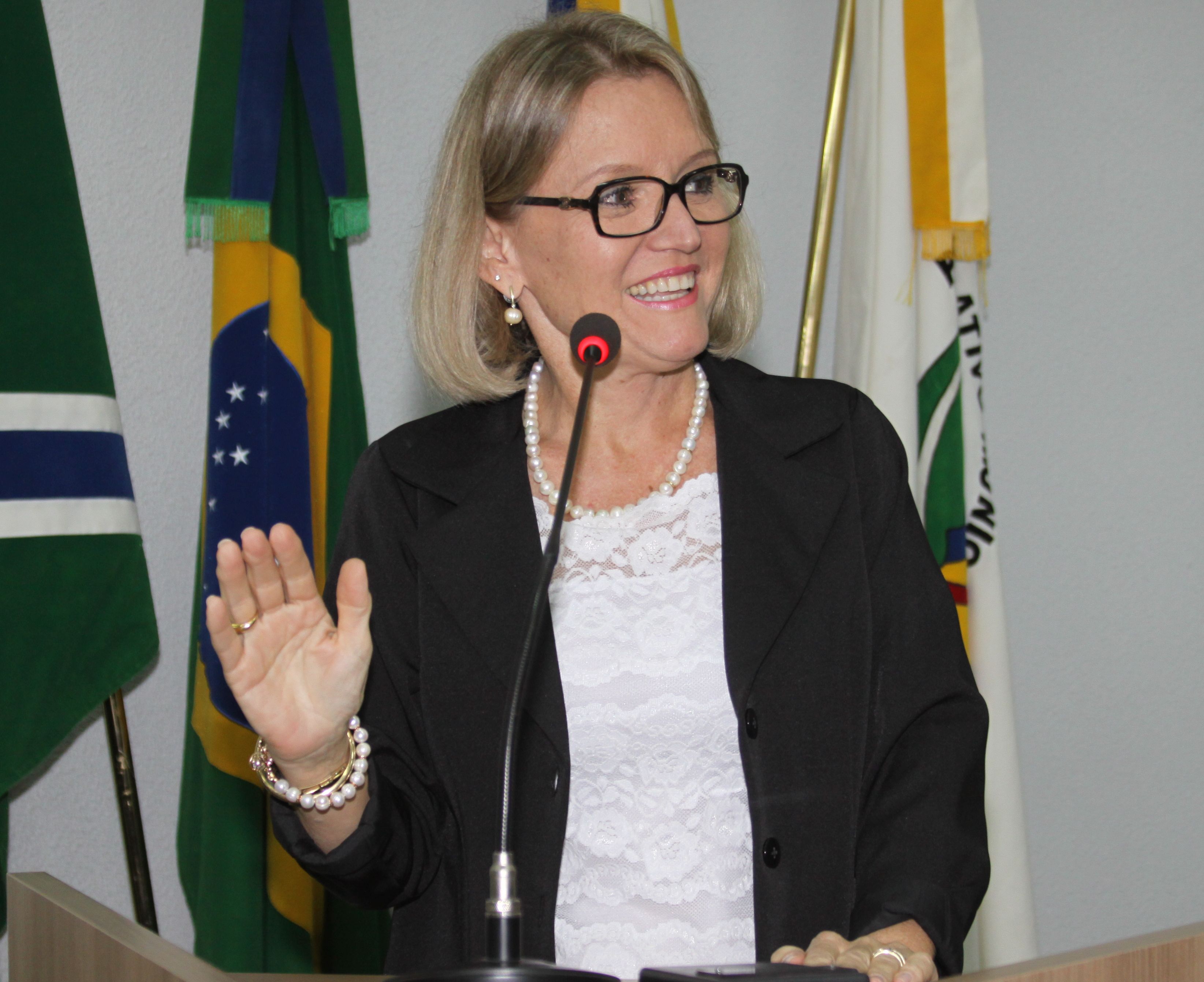 Vereador Dalton Martini pede afastamento e Josi Palmassola assume vaga