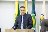 Vereador Dilmair pede criação de ambulatório de práticas integrativas na saúde