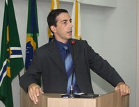 Vereador Assunção propõe moção a professor que coordena projeto social