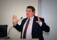 Vereador Mauro Garcia aponta problemas na iluminação pública em bairro