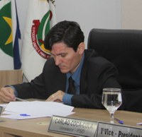 Vereador Roger indica a limpeza das drenagens em avenidas
