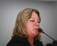 Vereadora Neiva pede instalação de redutores na rua João Pedro M. de Carvalho