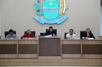 Vereadores aprovam nome de novo diretor da Ager e Betão toma posse no Legislativo