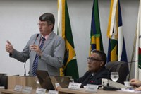 Visera faz quatro requerimentos cobrando informações da prefeitura