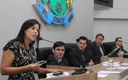 Zeila toma posse e diz que papel de vereador é servir a sociedade Zeila toma posse e diz que papel de vereador é servir a sociedade